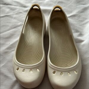 CROCS Women’s Cream Slip-On Ballet Flats